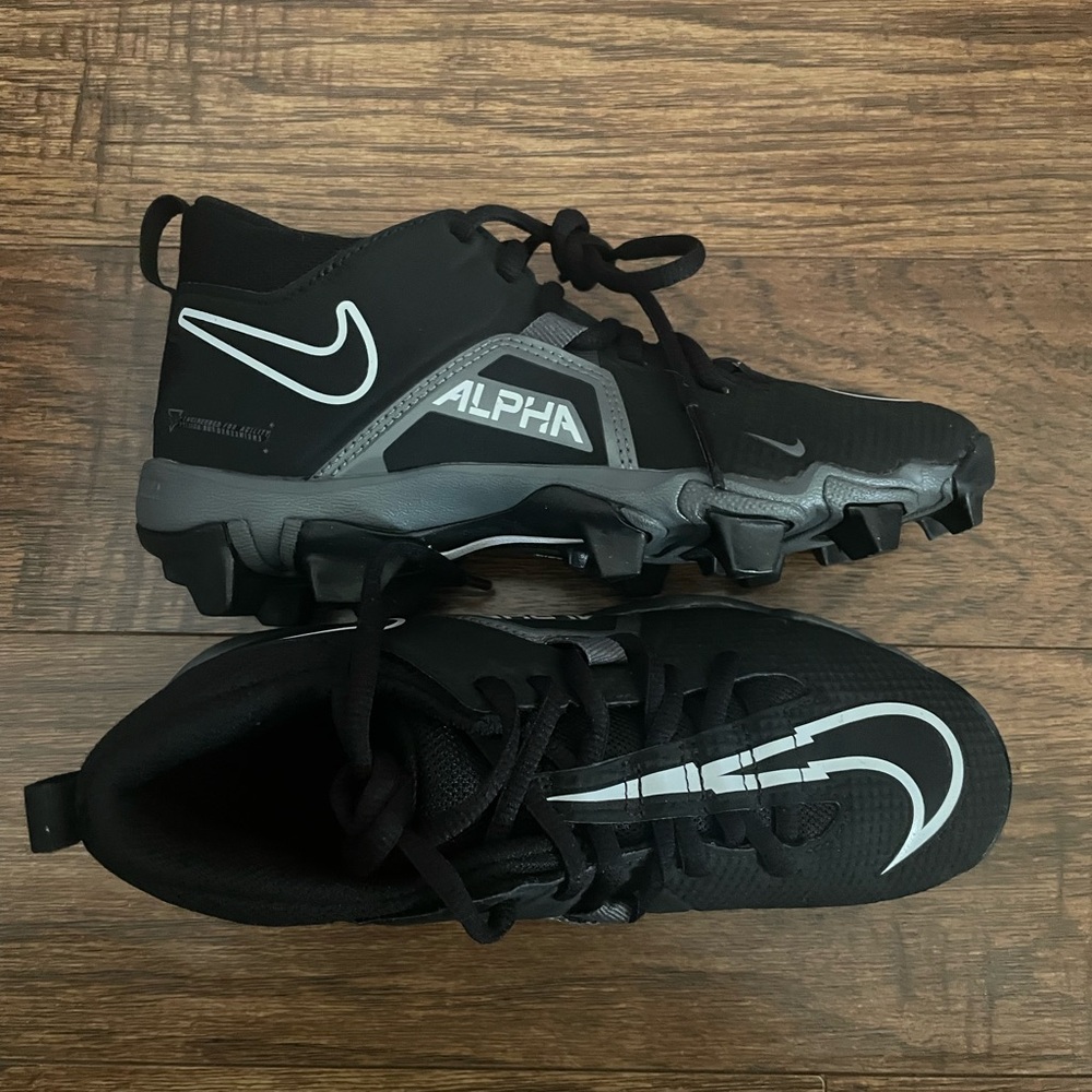 Nike Black Athletic Shoes
